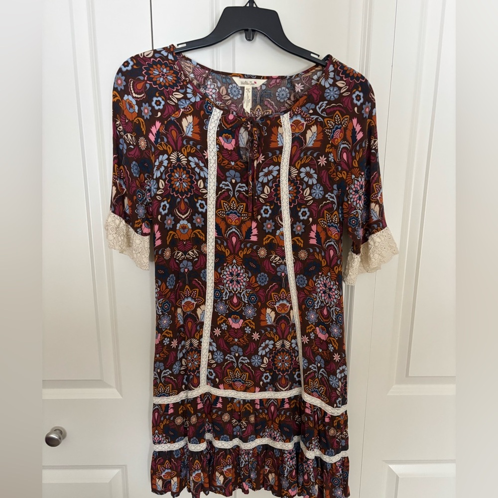 MATILDA JANE Intermission Shift Dress Size medium.From make believe collection.